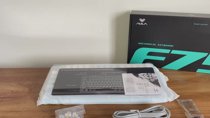 Teclado Mecânico Aula F75 Azul Claro Sem Fio Inglês Us